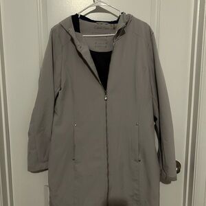 Calvin Klein light grey water and wind resistant jacket size Large